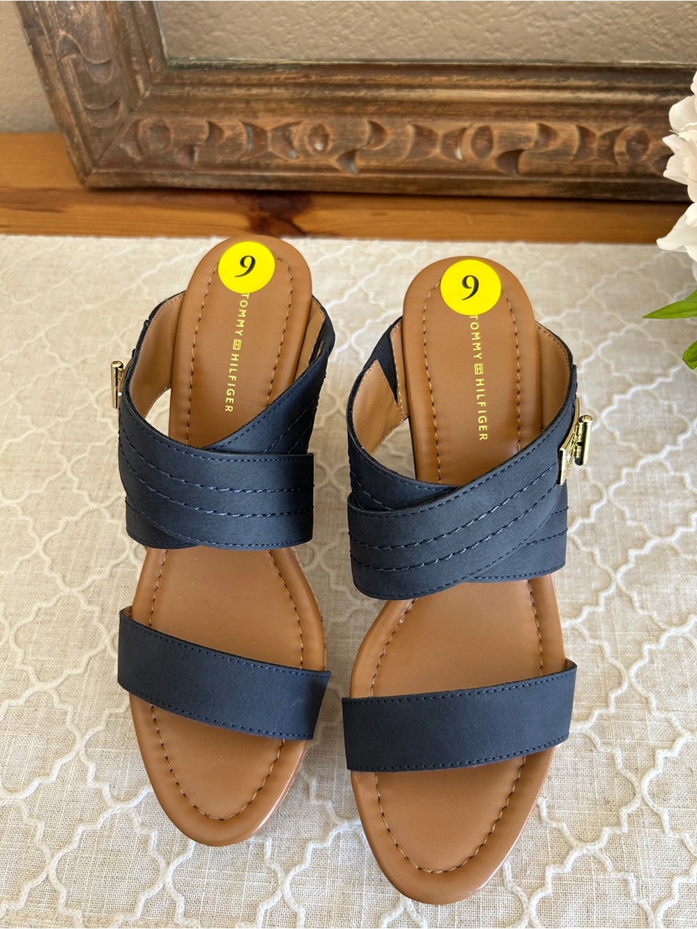 Tommy Hilfiger Navy Cork Wedge Sandals with Gold Buckle, Brand new in box, sz 9 - Picture 7 of 13